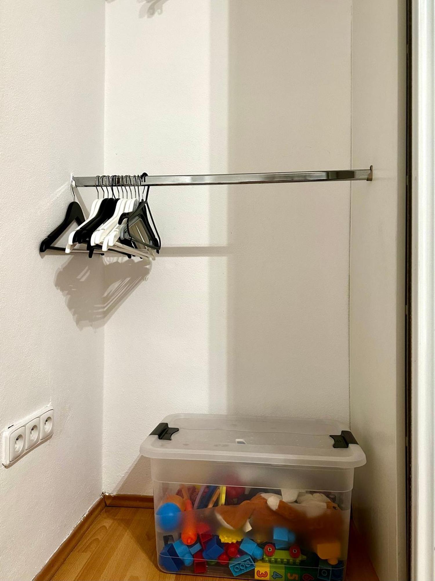 Modern & Cozy Apartment Near Hockey & Football Arena 브라티슬라바 외부 사진